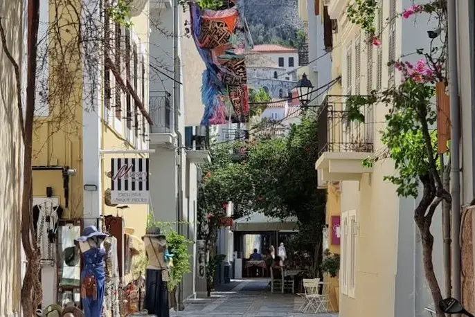 Gasse in der Altstadt von Nafplio
